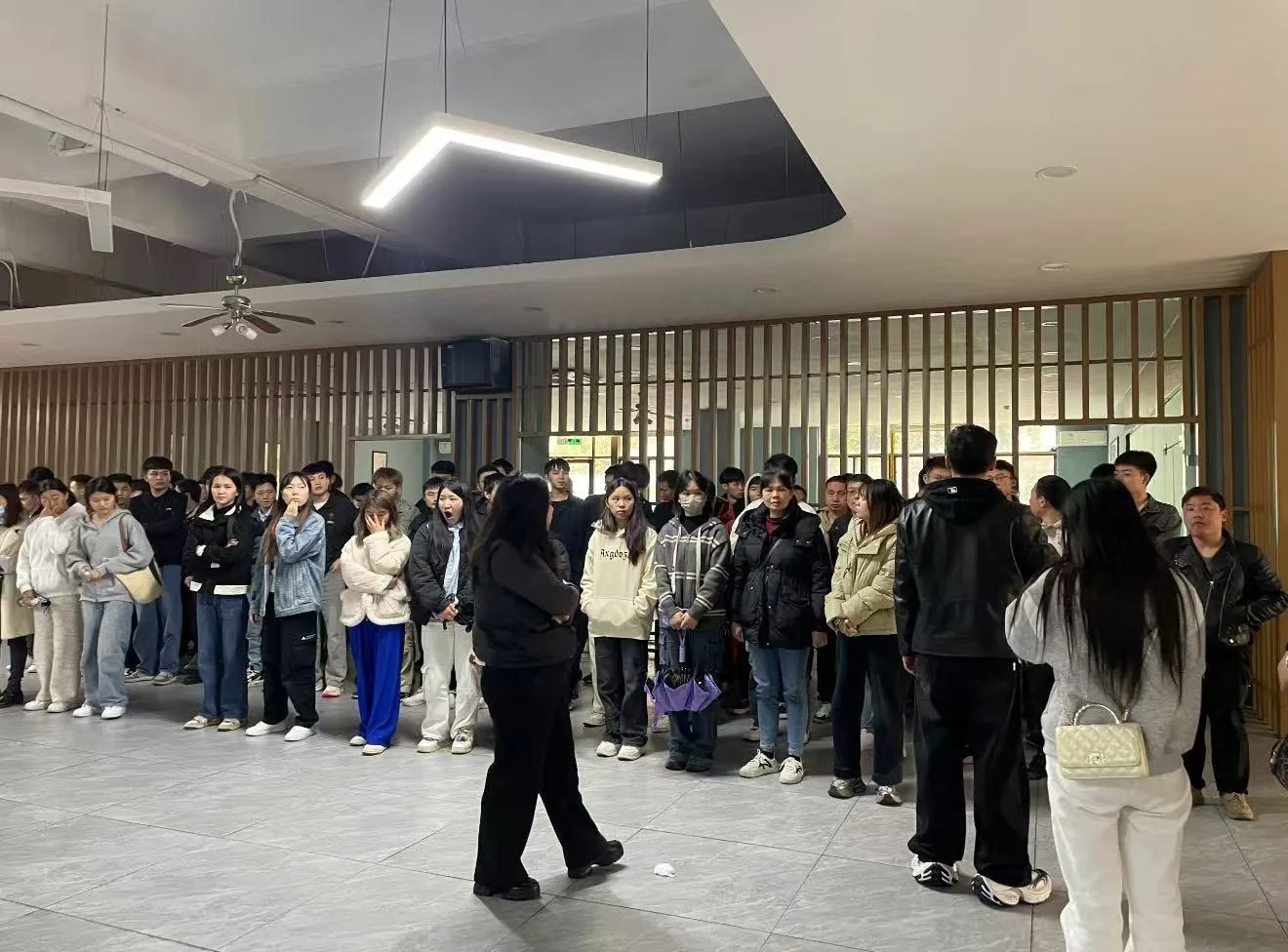 批量招聘活动现场